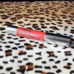 Clinique chubby stick moisturizing lip balm